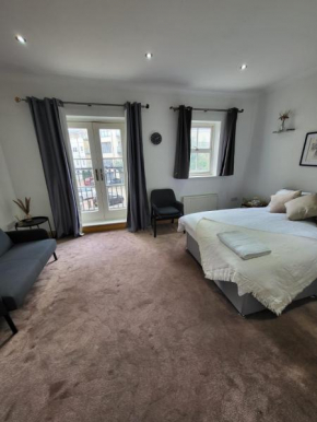 Camden Rooms 2